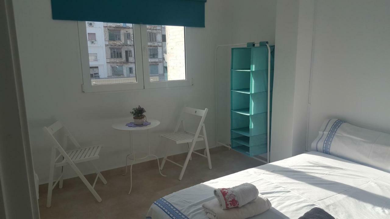 Oyo Guest House Ruzafa Valencia Luaran gambar