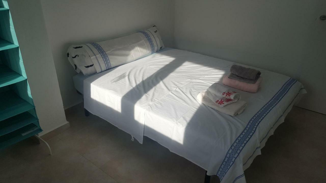 Oyo Guest House Ruzafa Valencia Luaran gambar